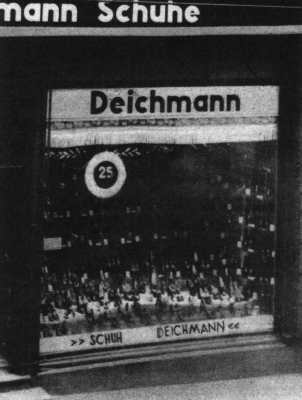 Teilansicht des elterlichen Geschaefts in Borbeck, 1938